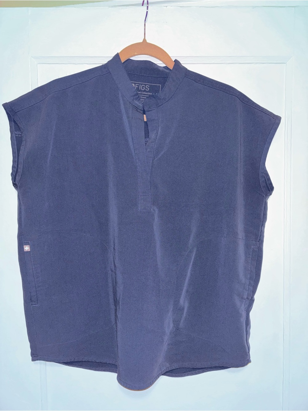 Figs Rafaela Scrub Top Navy Blue Nursing Size Small Collar Pockets Work